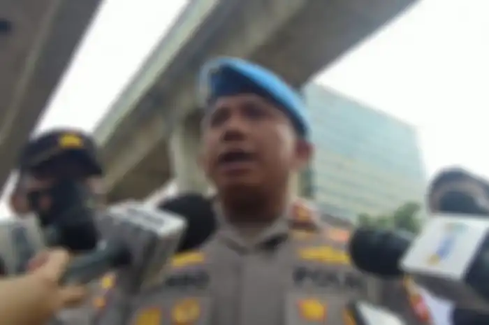 Irjen Ferdy Sambo pernah menjabat sebagai Kasatreskrim Polres Jakarta Barat, kasih peringatan pelaku penyebar ranjau paku di sepanjang jalan Daan Mogot.