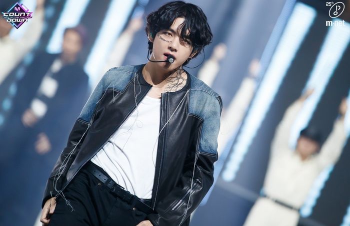 V 'BTS'