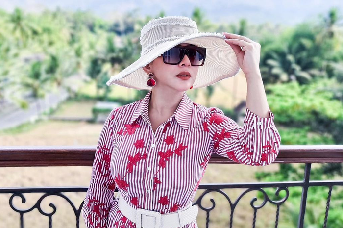 Syahrini 