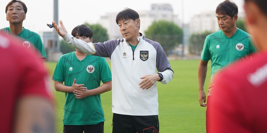 Curhat Shin Tae-yong di Filipna, Keluhkan Waktu, Jet Lag Sampai Rumput Lapangan