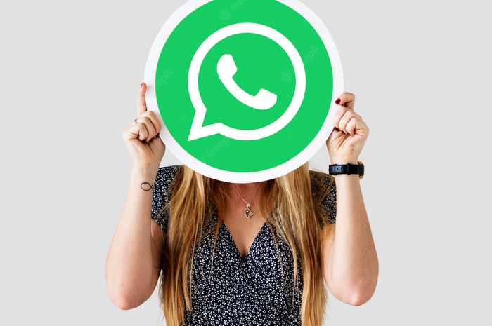 Ilustrasi fitur Message Yourself di WhatsApp versi beta