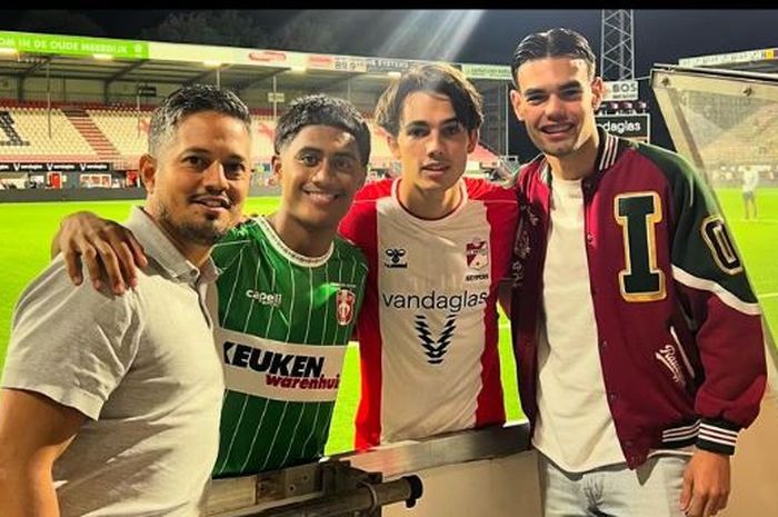 Dari kiri ke kanan: Fardy Bachdim, Mauresmo Hinoke, Tim Geypens an Jens Raven saat laga FC Emmen Vs FC Dordrect, Sabtu (10/8/2024).