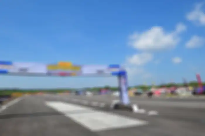 Suasana sirkuit yang kosong akibat dilarang ada kegiatan hari ini