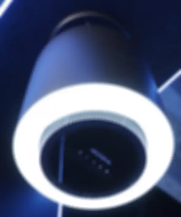 Pegisap asap island hood dilengkapi LED ergonomis untuk task lighting optimal.