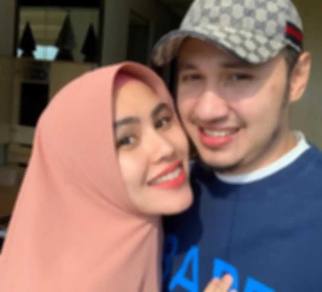 Kartika Putri dan Habib Usman
