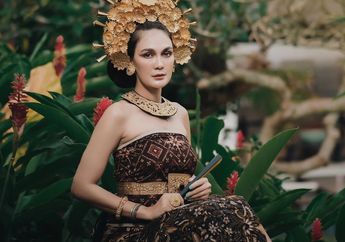 Kepergok Gandeng Cowok Baru Asal Jepang Selain Ryocin untuk Liburan Bareng, Intip Outfit Luna Maya Saat Plesiran di Sumbawa Bareng Hajimu, Ternyata Segini Harganya