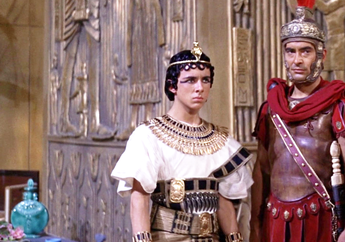 Kala Mesir Dipimpin Ptolemy XIII, Firaun Cilik Berumur 12 Tahun