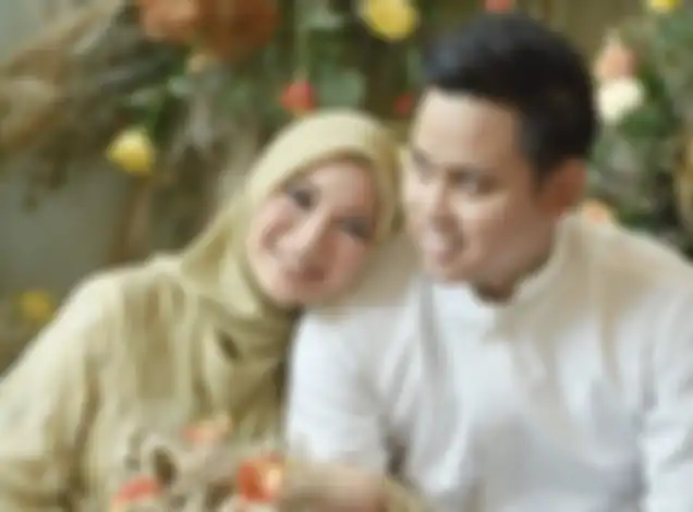 Chacha Frederica dan suami 