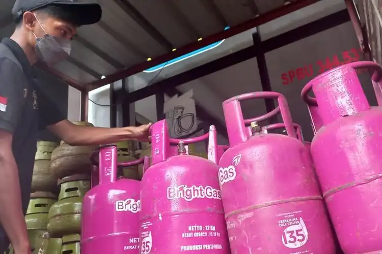 Harga Elpiji 5,5 Kg dan 12 Kg Sudah Dinaikkan Pertamina, Pertalite Bakal Menyusul ?