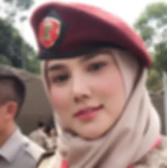 Mulan Jameela saat datangi acara partai politik pengusungnya