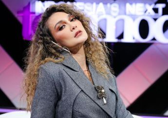 Datang ke Nikahan Vidi Aldiano, Ternyata Segini Harga Dress Mewah Desainer yang Dikenakan Luna Maya!