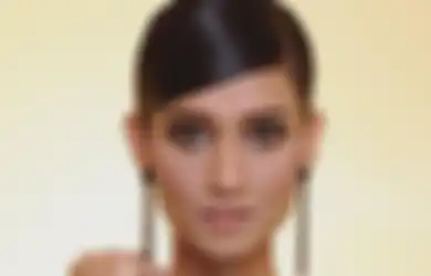Hubungan Indonesia dan Negara Tetangga Panas Gara-gara Sosok Wanita Cantik ini, Sebut Batik Berasal dari Malaysia, Netizen Seantero Negeri Langsung Hujat