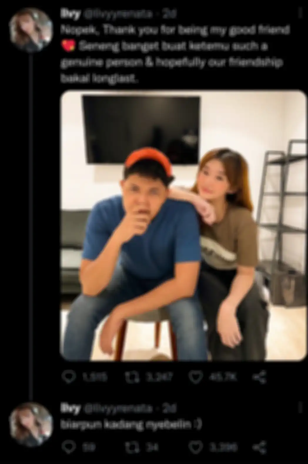 Persahabatan Livy Renata dan Nopek Novia