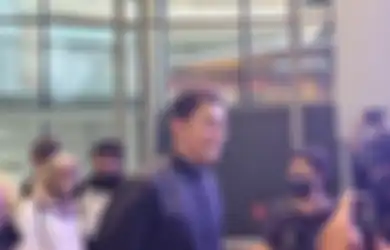 Tulus Ngasih Kejutan Ke Peserta Sync Choir Waktu Nyanyi Lagu 'Nala'