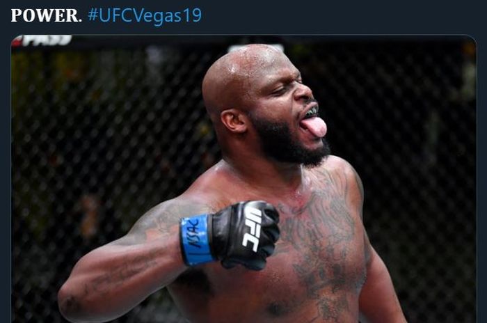 Petarung kelas berat UFC, Derrick Lewis, setelah pertarungan melawan Curtis Blaydes pada ajang UFC Vegas 19 di UFC Apex, Las Vegas, Nevada,  Amerika Serikat, Minggu (21/2/2021).