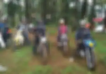 Bukan Cuma Doyan Nongkrong di Cafe, Anak Motor Zaman Now Juga Hobi Ngecamp