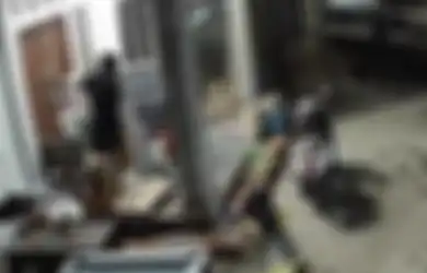 VIRAL Seorang Pria Terekam CCTV Maling Kutang, Polisi Buru Pelaku