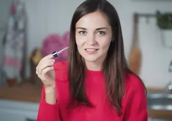 Biar Enggak Breakout, Gini 5 Cara Tepat Pakai Serum Buat Remaja!
