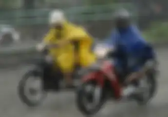 Waspada, Gara-gara Air Hujan Kena Rem, Pemotor Bisa Enggak Percaya Diri