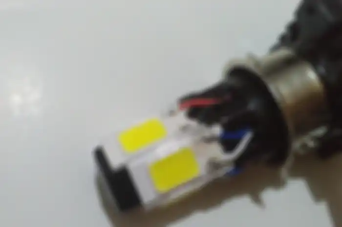 salah satu jenis lampu LED