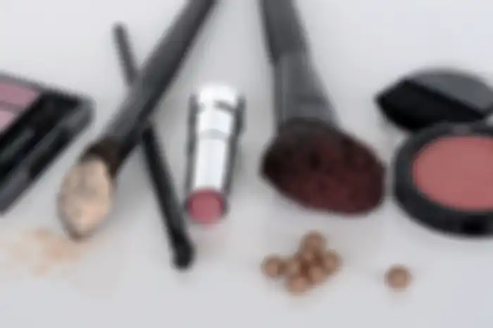 Inilah bahaya karsinogen yang baru-baru ini ditemukan BPOM dalam 16 produk kosmetik.