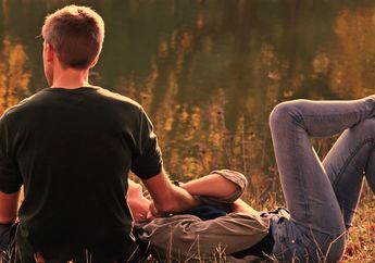 5 Shio Paling Manja dengan Pasangan, Suka Gelendotan Mencari Kehangatan