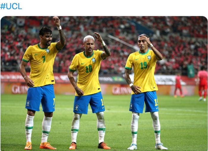 Bintang timnas Brasil, Neymar Jr (tengah), pada laga uji coba melawan Korea Selatan di Seoul World Cup Stadium, Kamis (2/6/2022). 