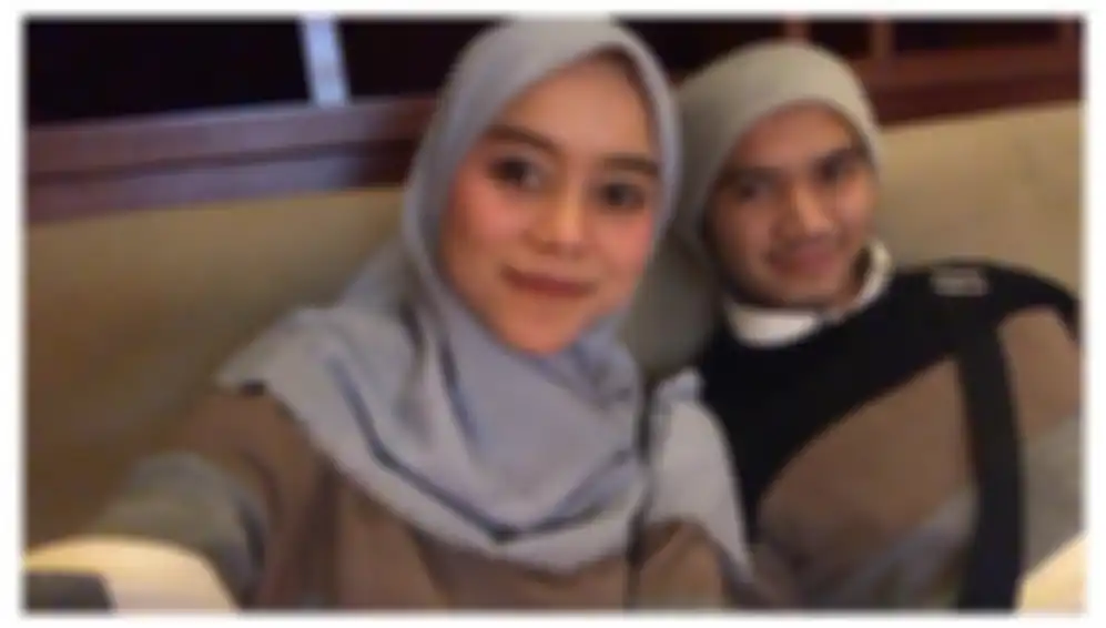 Lesty Kejora dan Rizki DAcademy