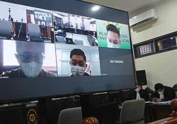 Jalani Sidang, Indra Kenz Bantah Mengenal Saksi Saat Bekerja sebagai Customer Support Binomo