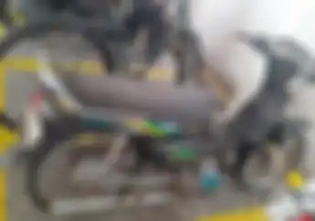 Wuih Lelang Motor Murah Meriah, Honda Astrea Legenda Dilelang Segini Surat Komplit