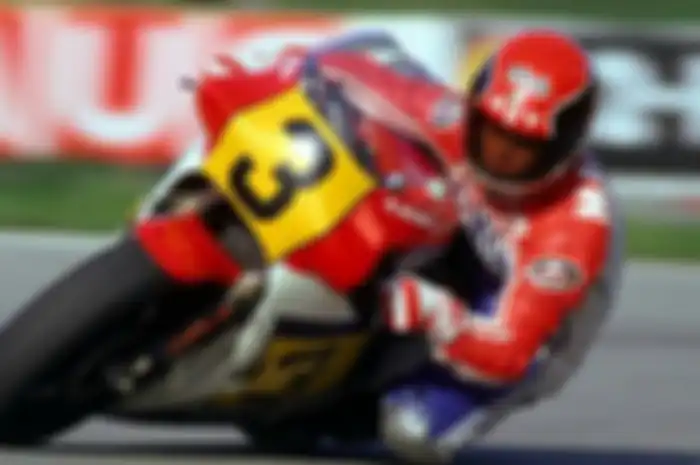Aksi Randy Mamola saat balap dimasanya (di masanya mas, bukan dimasanya)