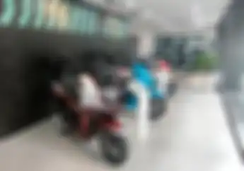 Cari Tahu Isi ALVA Experience Center Di SCBD, Motor Listrik ALVA One Bisa Servis Di Sini