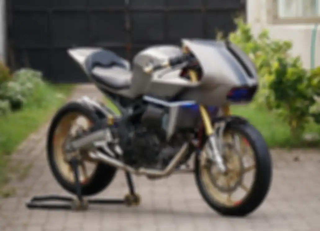 Honda CBR250RR neo cafe racer Lent Automodified