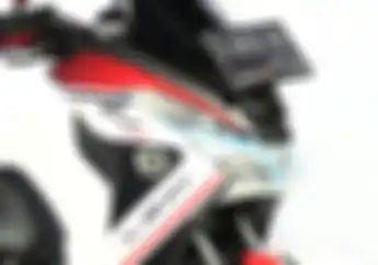 Gak Susah Kok Bikin Lampu Depan Motor Yamaha Lexi Seterang Siang Hari