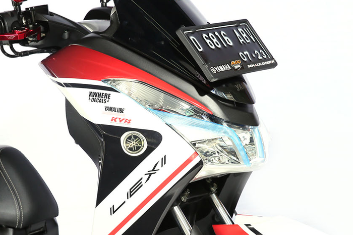 Modifikasi Yamaha Lexi Bertema Livery Yamaha R1 Lawas