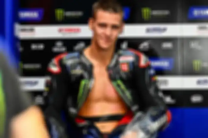 Fabio Quartararo hadapi tantangan berat di jadwal MotoGP Valencia 2022, termasuk cedera jari tengah kirinya
