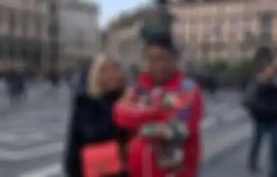 Putrinya Berhasil Sabet Gelar Lulusan Terbaik di Harvard hingga Jadi Lawyer di Kantor Raksasa Dunia, Hotman Paris Beri Hadiah Apartemen Mewah Seharga Rp 35 Miliar, Disebut Bakal Tetanggaan Bareng Artis Korea Ini