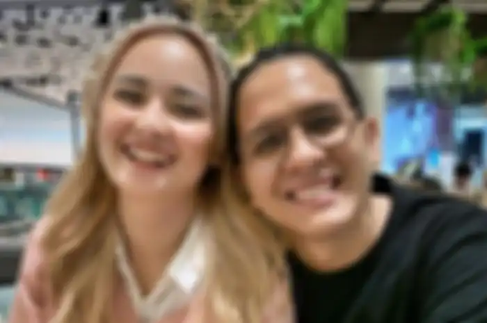 Joanna Alexandra dan Raditya Oloan 
