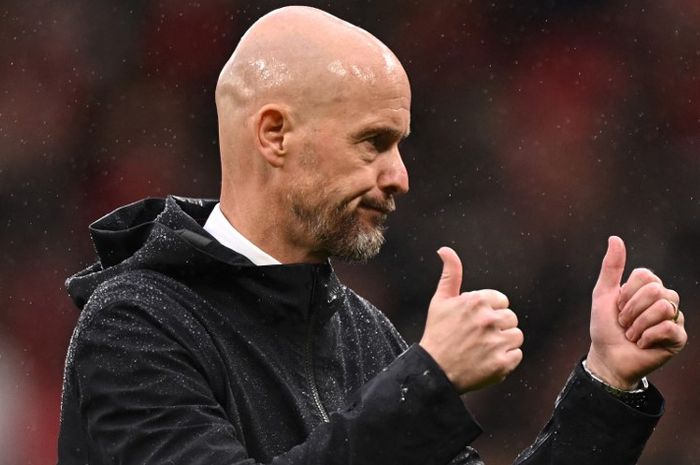 Pelatih Manchester United, Erik ten Hag, dikabarkan sudah mulai kehilangan kontrol di ruang ganti tim asuhannya.