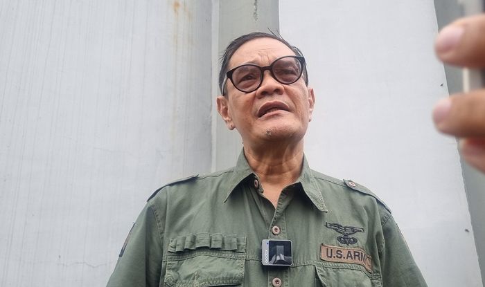 Kuasa hukum Ammar Zoni, Jon Mathias di Rutan/Lapas Narkotika Jakarta, Cipinang, Rabu (17/12/2025).