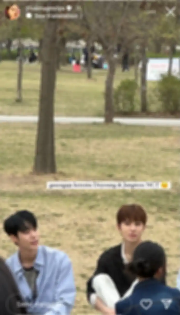 Doyoung dan Jungwoo NCT