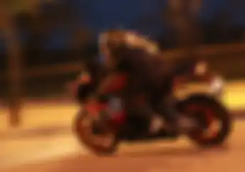 Gokil! Gigi 1 Honda CBR 1000RR Fireblade Ini Tembus 190 Km/jam!