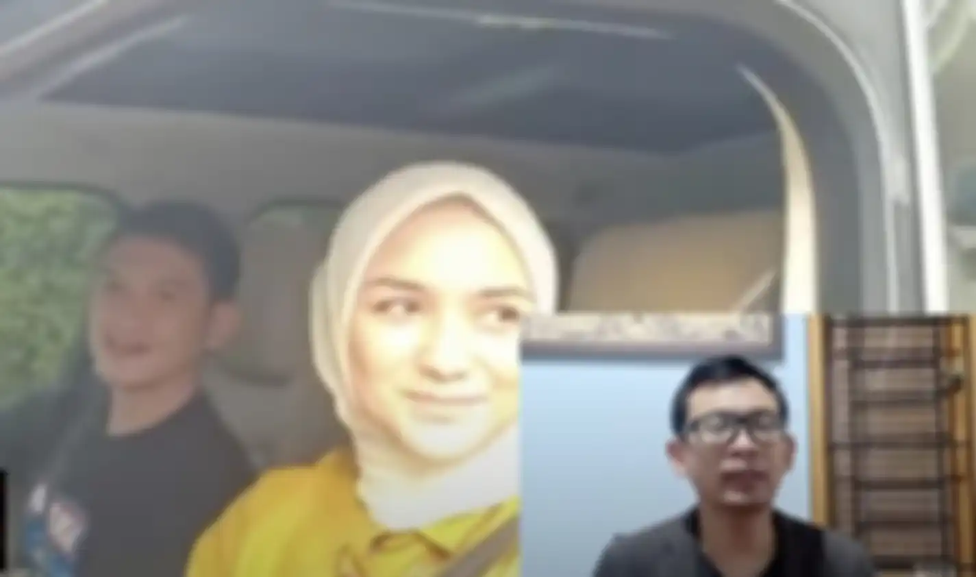 Citra Kirana dan Rezky Aditya akhirnya tampil di depan publik