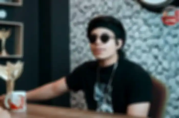 Atta Halilintar saat menjadi bintang tamu di kanal YouTube Helmy Yahya