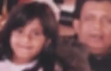Dulu Disia-siakan Ibu Kandung dan Dibuang ke Tempat Sampah, Gadis Ini Kini Menjelma Menjadi Sosok Cantik Jelita, Lakoni Profesi Mentereng hingga Dikenal Banyak Orang