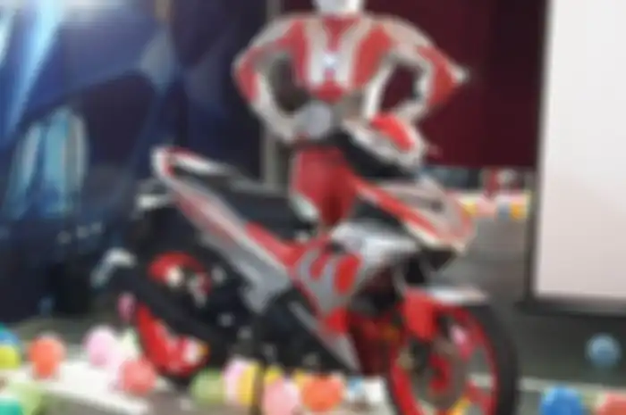 Yamaha Y15ZR Ultraman Limited Edition
