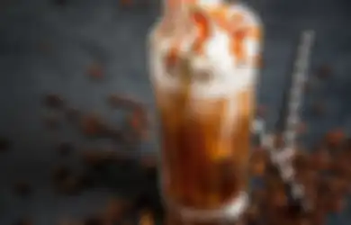 Es Kopi Cappuccino a la Coffee Shop, Bisa Bikin Sendiri. Gampang!