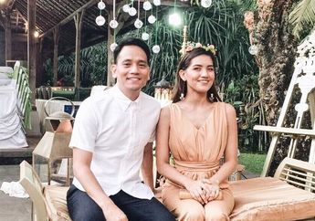 Deretan Foto Momen Pernikahan Monita Tahalea dan Bayu Risa