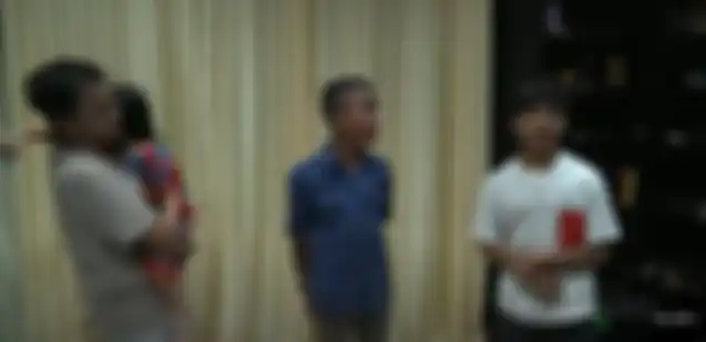 Bertemu dengan teman lamanya saat masih tinggal di NTT, Betrand Peto beberkan pernah berpacaran dengan sosok ini.