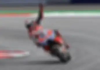  Hasil Q2 MotoGP Aragon:  Hebat, Jorge Lorenzo Bakal Start Pertama Usai Hajar Marc Marquez  di Lap Terakhir